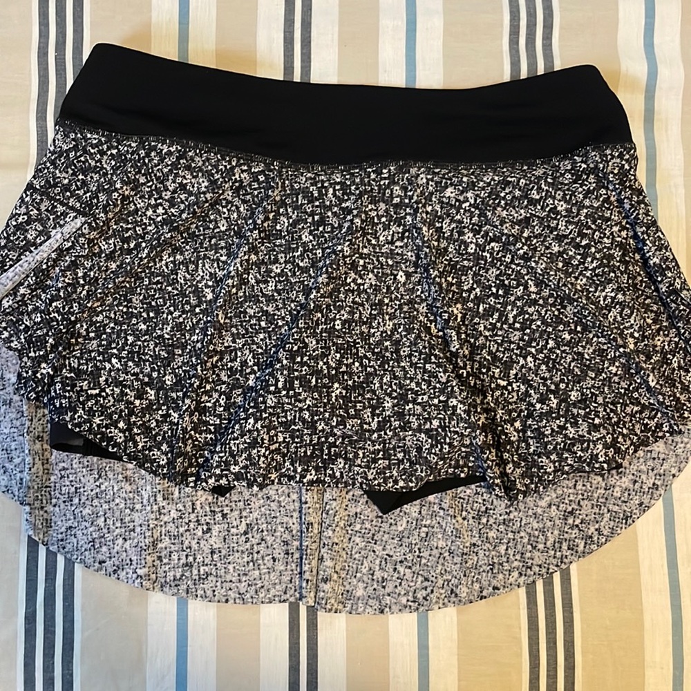 Lululemon running skirt with built in spandex